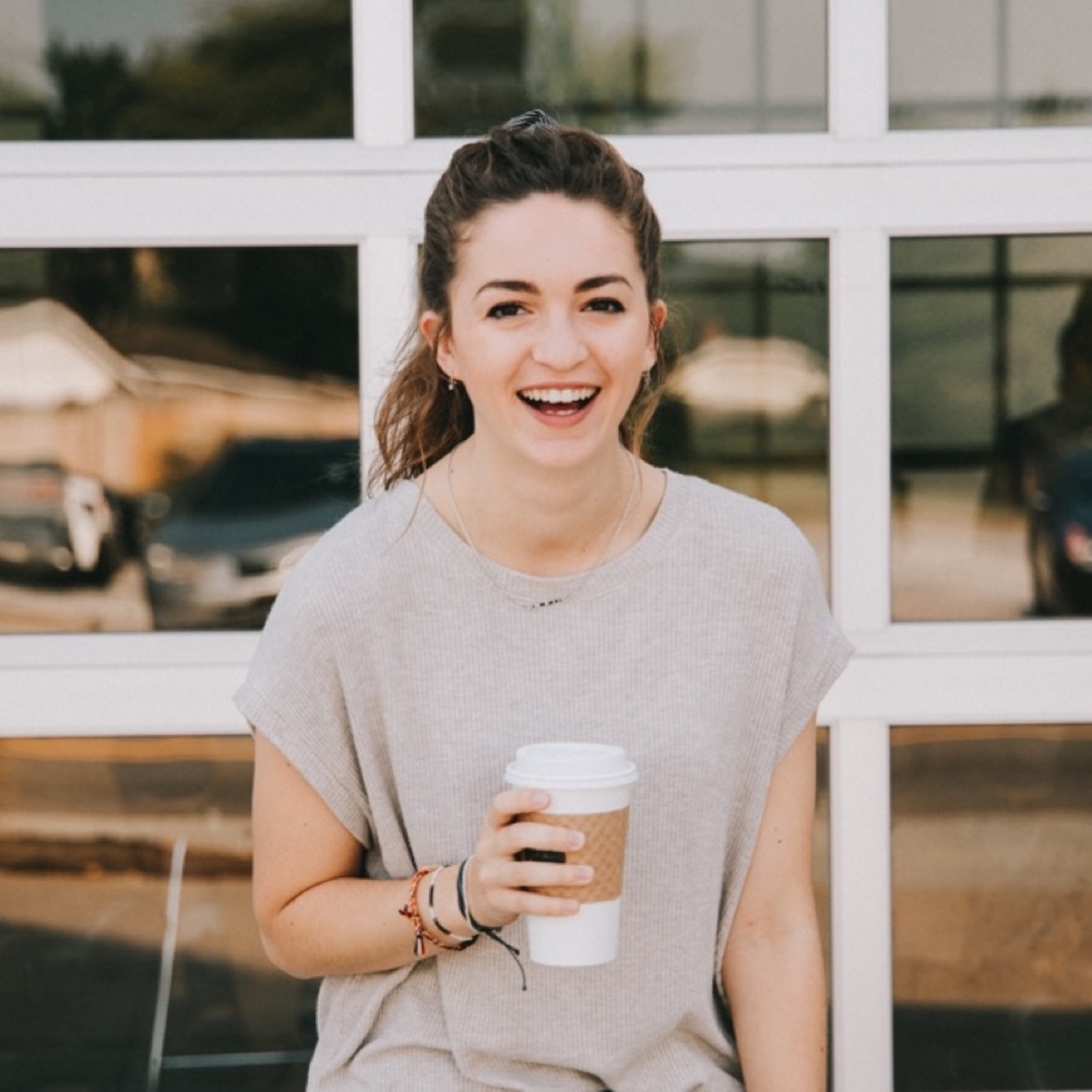 Meet your Posher, Abbie